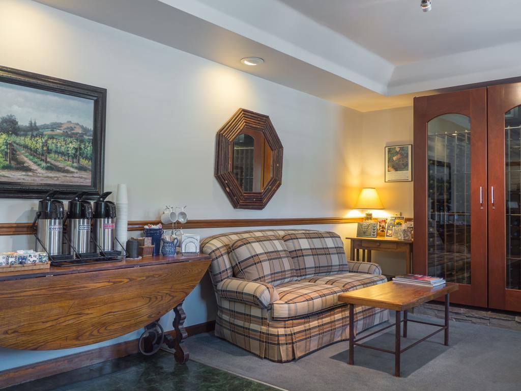 Wine Country Inn Джексонвилл Экстерьер фото