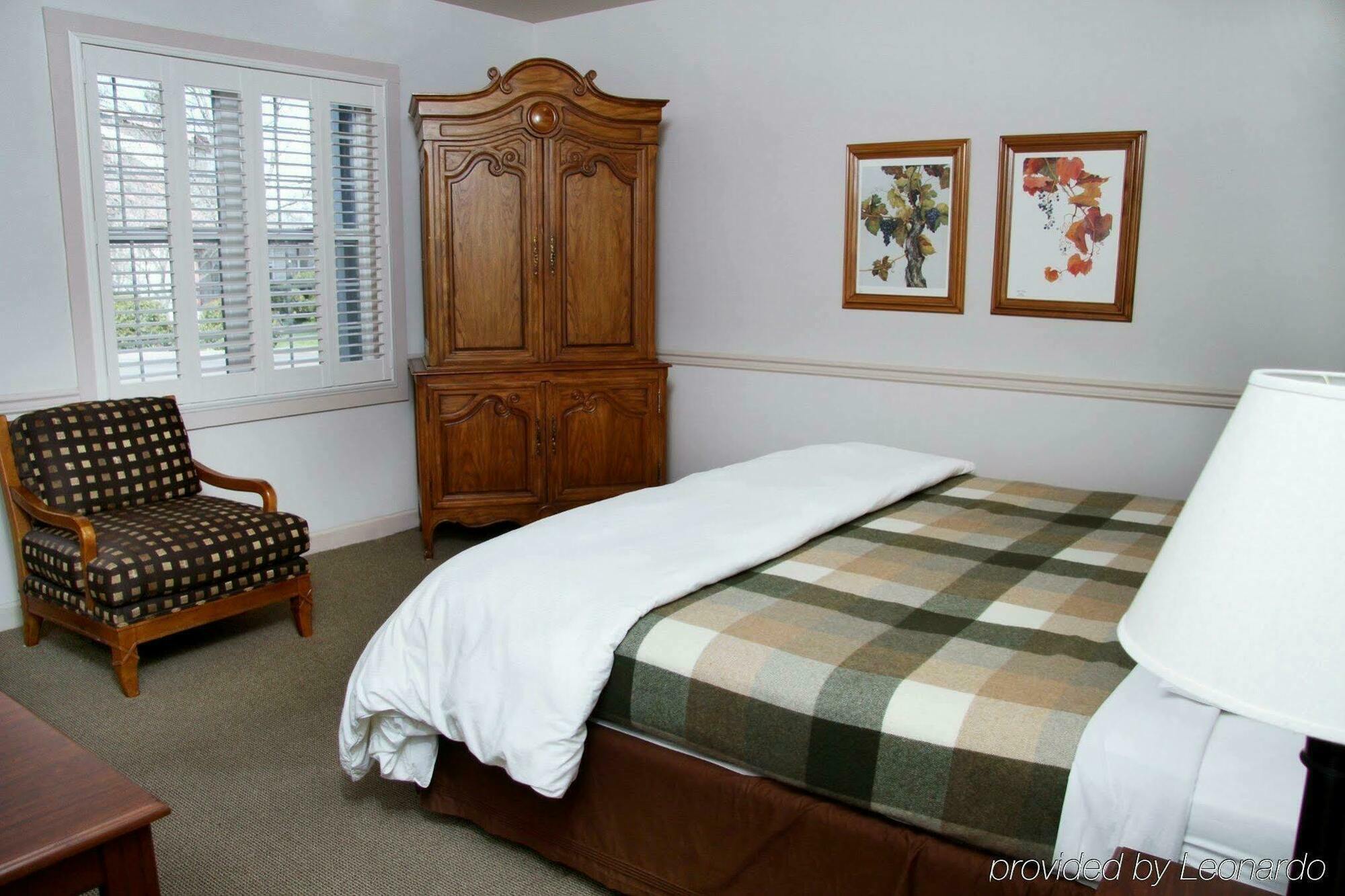Wine Country Inn Джексонвилл Экстерьер фото